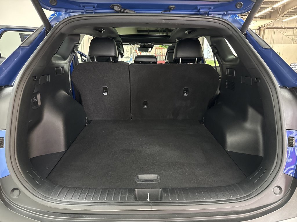 Used 2023 Sapphire Blue Kia X-Line image 34