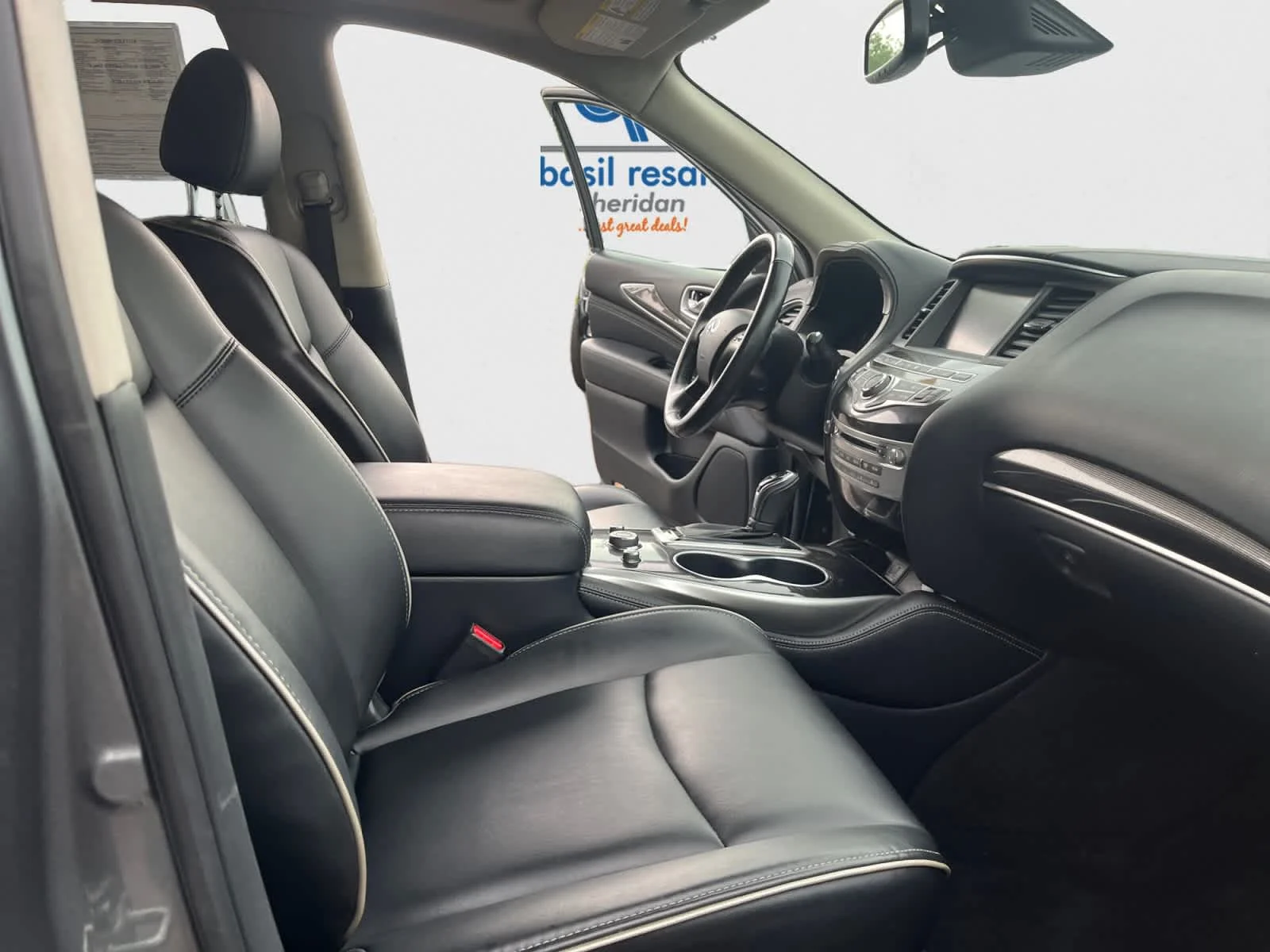 Used 2020 Liquid Platinum INFINITI LUXE image 18