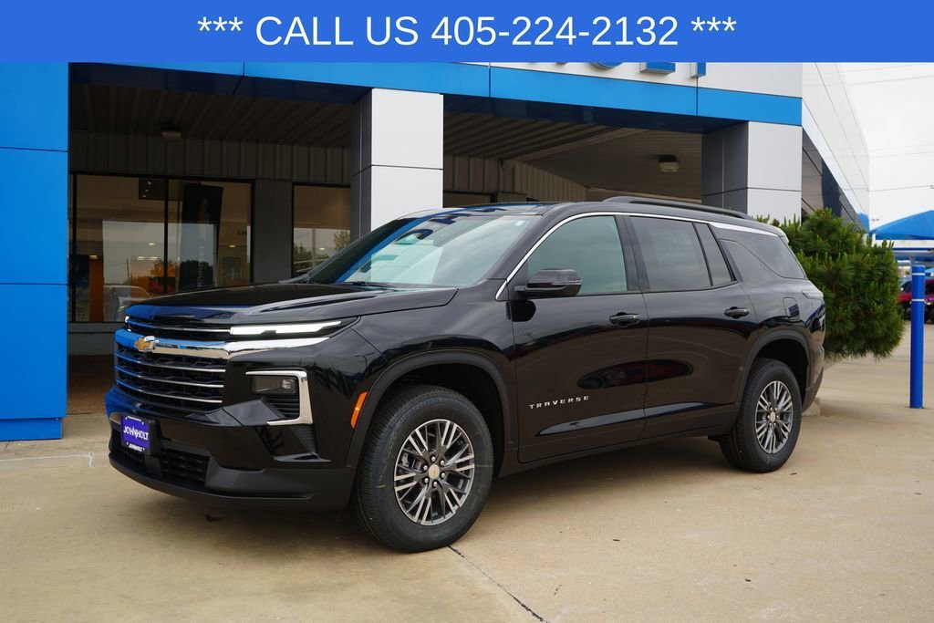 2026 Chevrolet Traverse FWD LT's photo