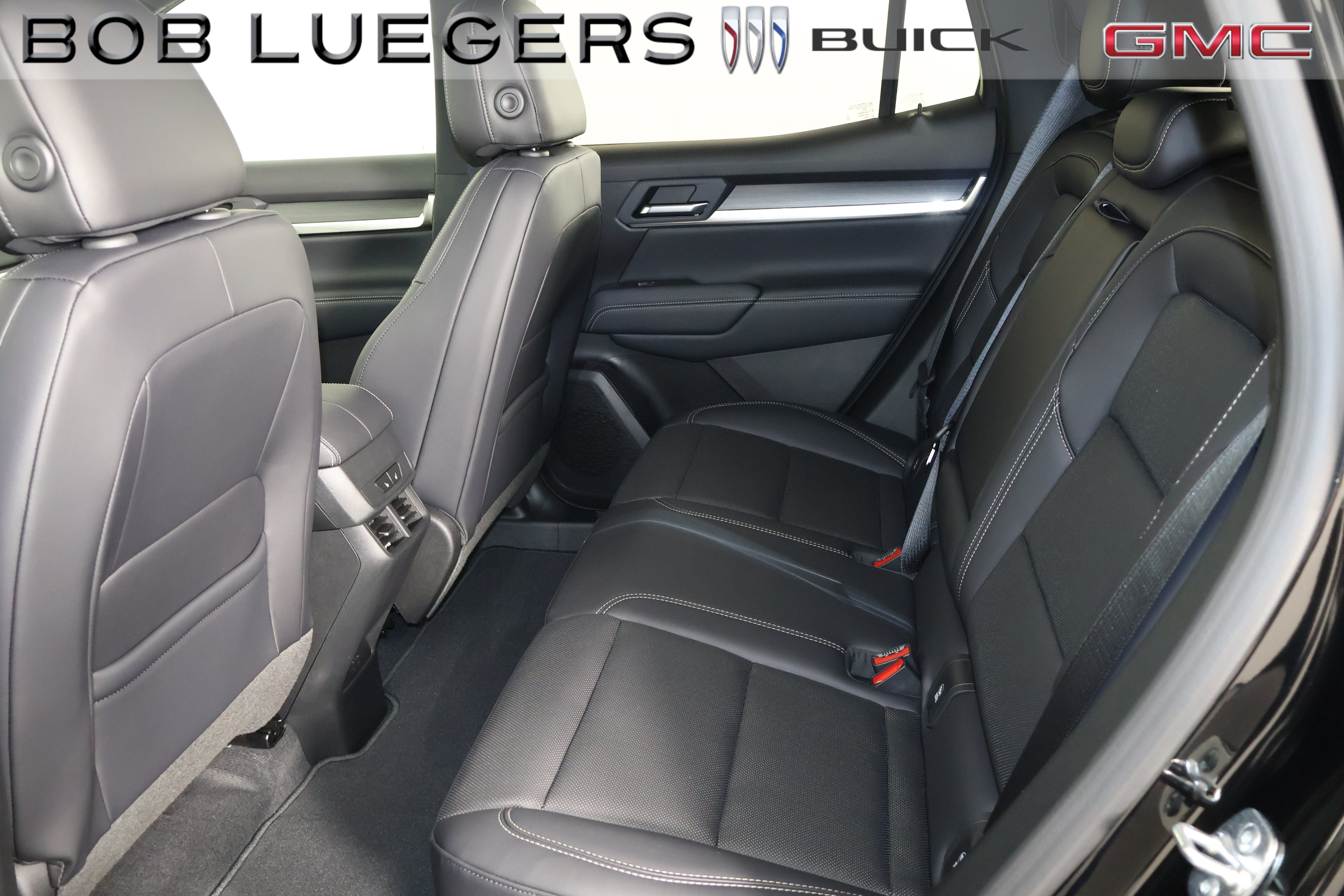 2027 GMC Terrain Elevation - Photo 10