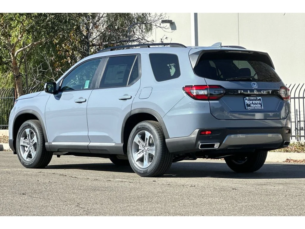 New 2026 Sonic Gray Pearl Honda EX-L image 7