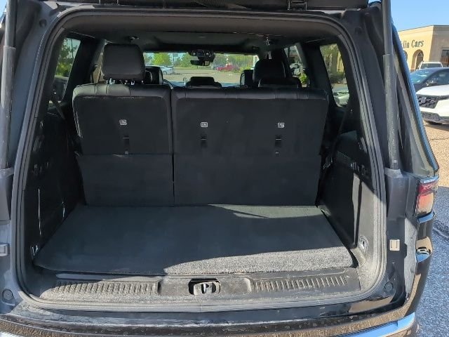 Used 2022 Black Jeep Series II image 22