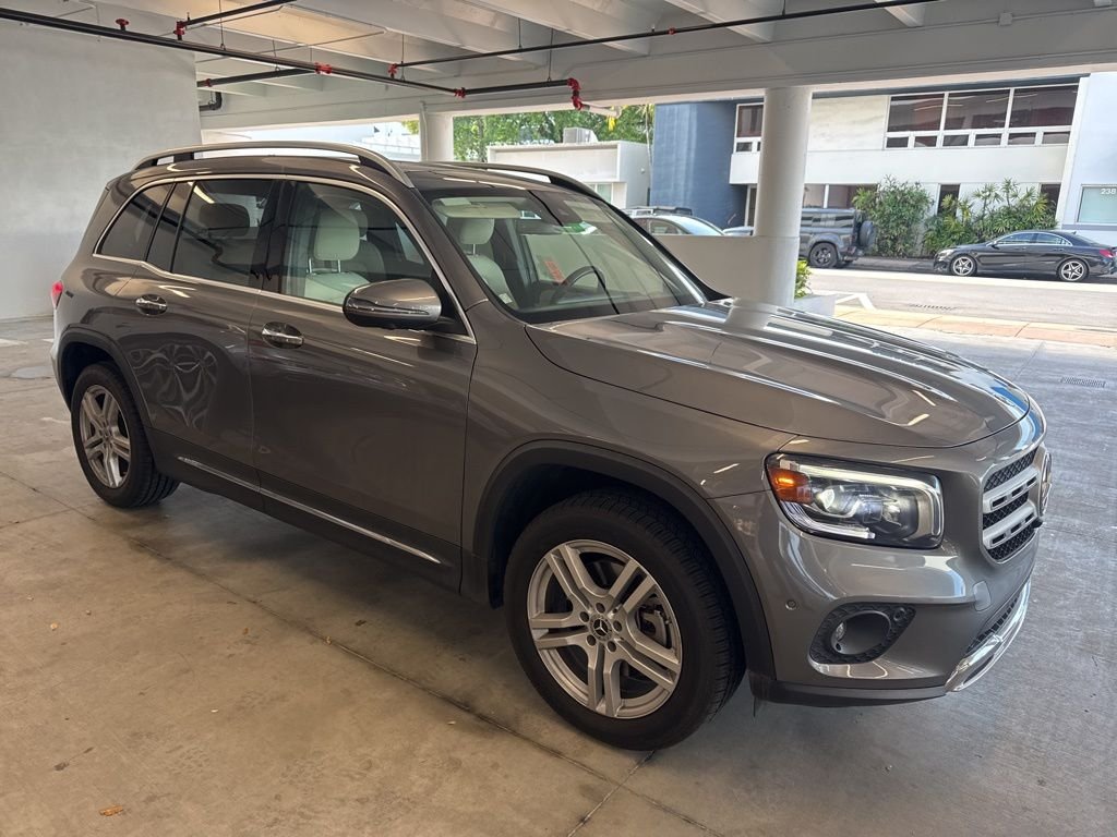 2023 Mercedes-Benz GLB Base