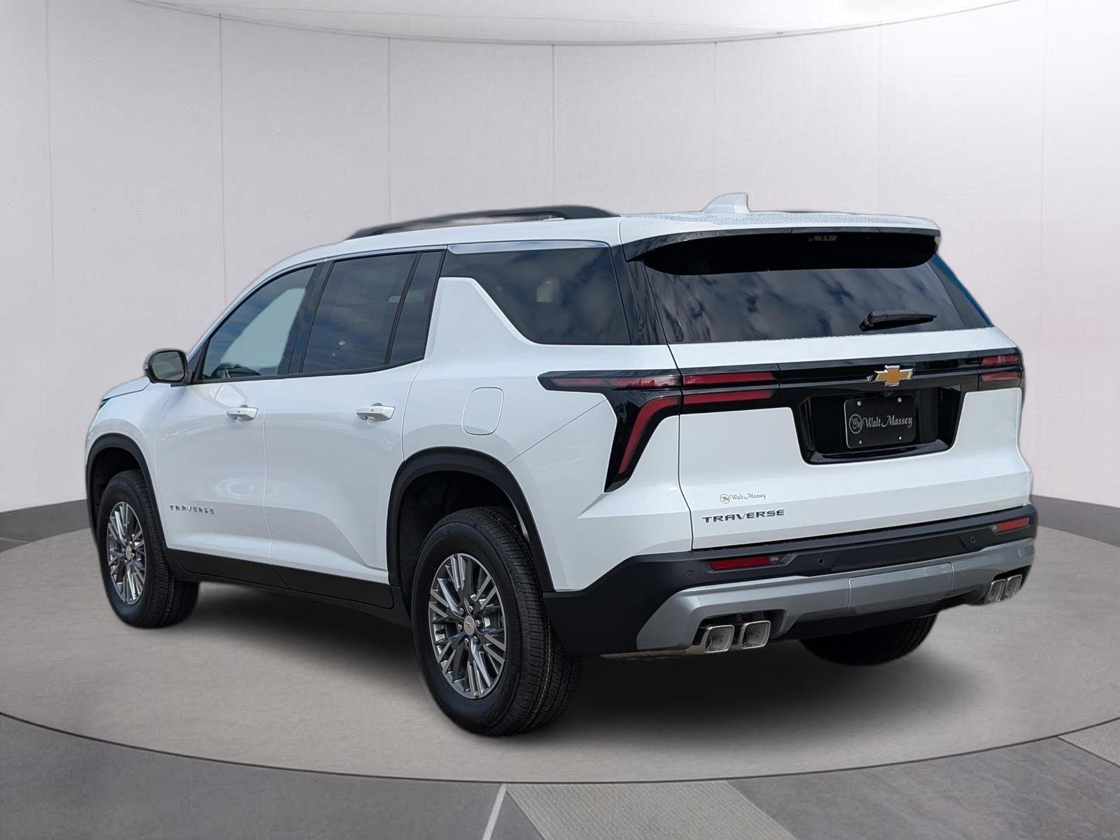 New 2027 Summit White Chevrolet LT image 3
