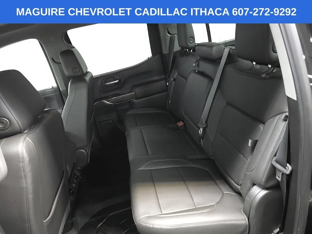Used 2019 BLACK Chevrolet LT image 33