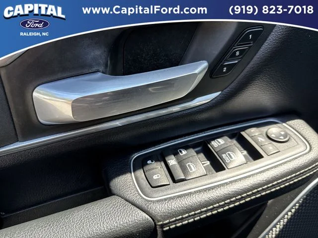Used 2020 Black Ram Laramie image 21