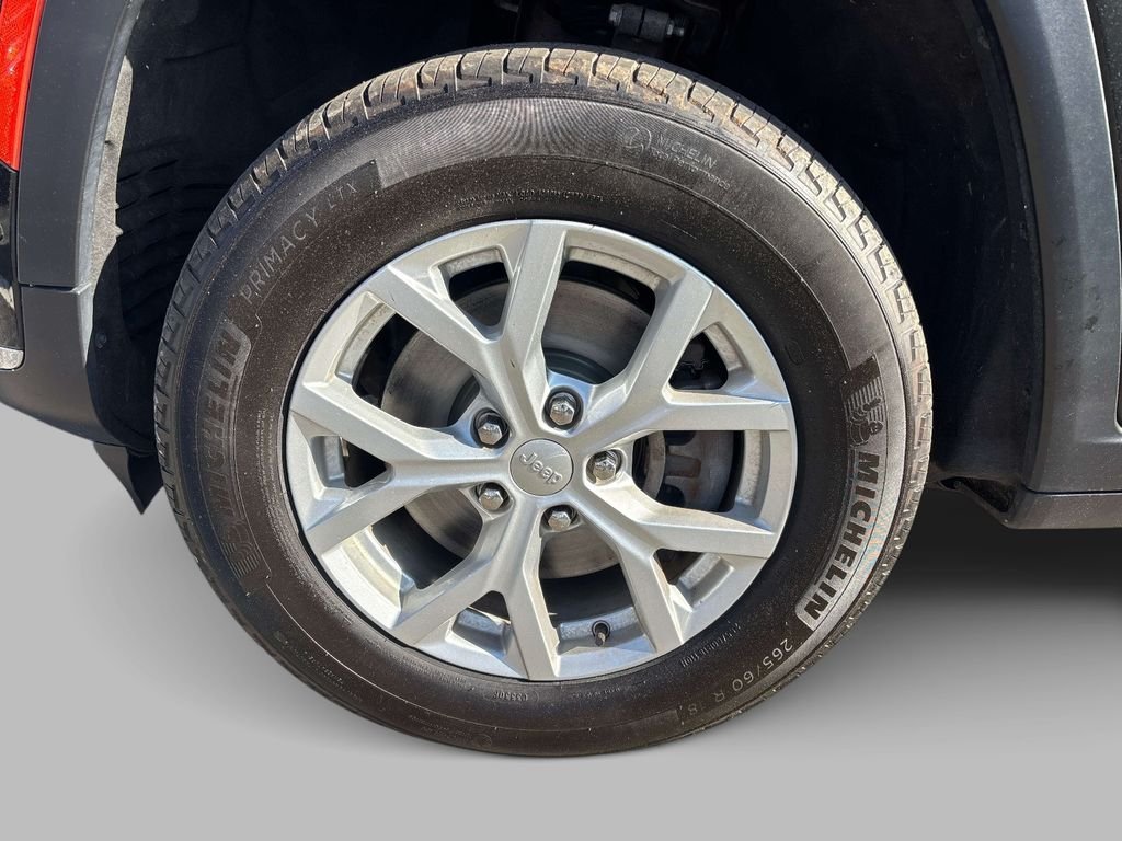 Used 2023 Black Jeep Limited image 8