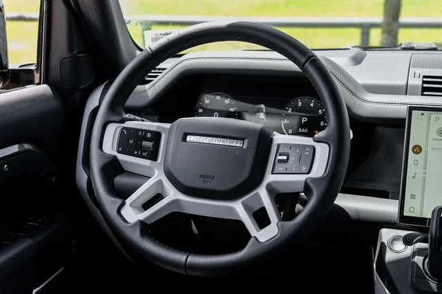 New 2026  Land Rover X-Dynamic SE image 21