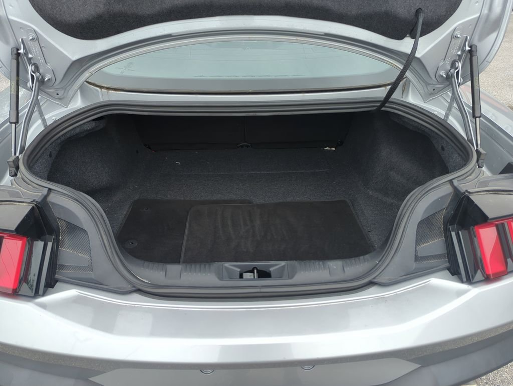 Used 2024 Silver Ford EcoBoost Premium image 27