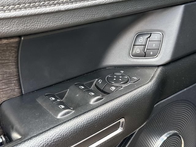 Used 2020 Black Ford Limited image 27