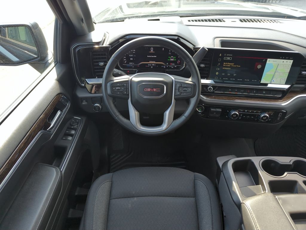 Used 2025 Black GMC Elevation image 13