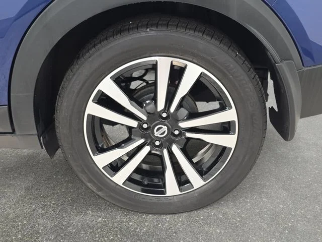 Certified Used 2018 Deep Blue Pearl Nissan SV image 30