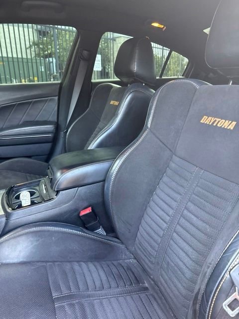 Used 2017 Black Dodge R/T image 7