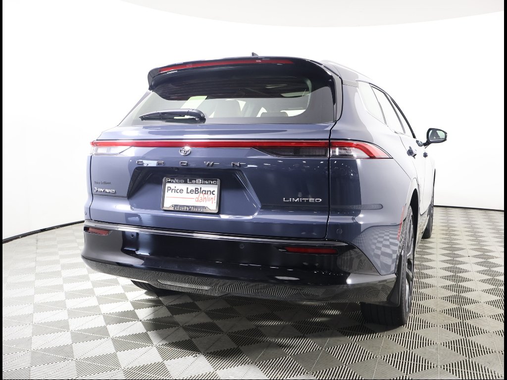 Used 2025 GRAY Toyota Limited image 5