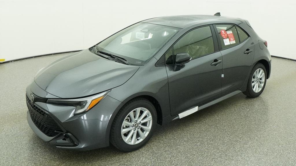 2027 Toyota Corolla Hatchback SE