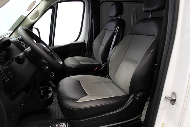 Used 2025 White Ram Base image 16