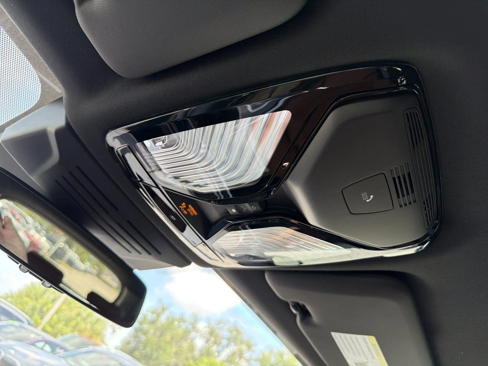 New 2026 Black Sapphire Metallic BMW sDrive40i image 30