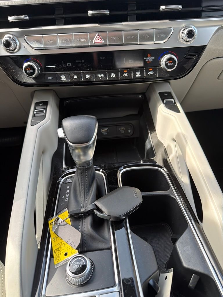 Certified Used 2023 Gray Kia S image 15