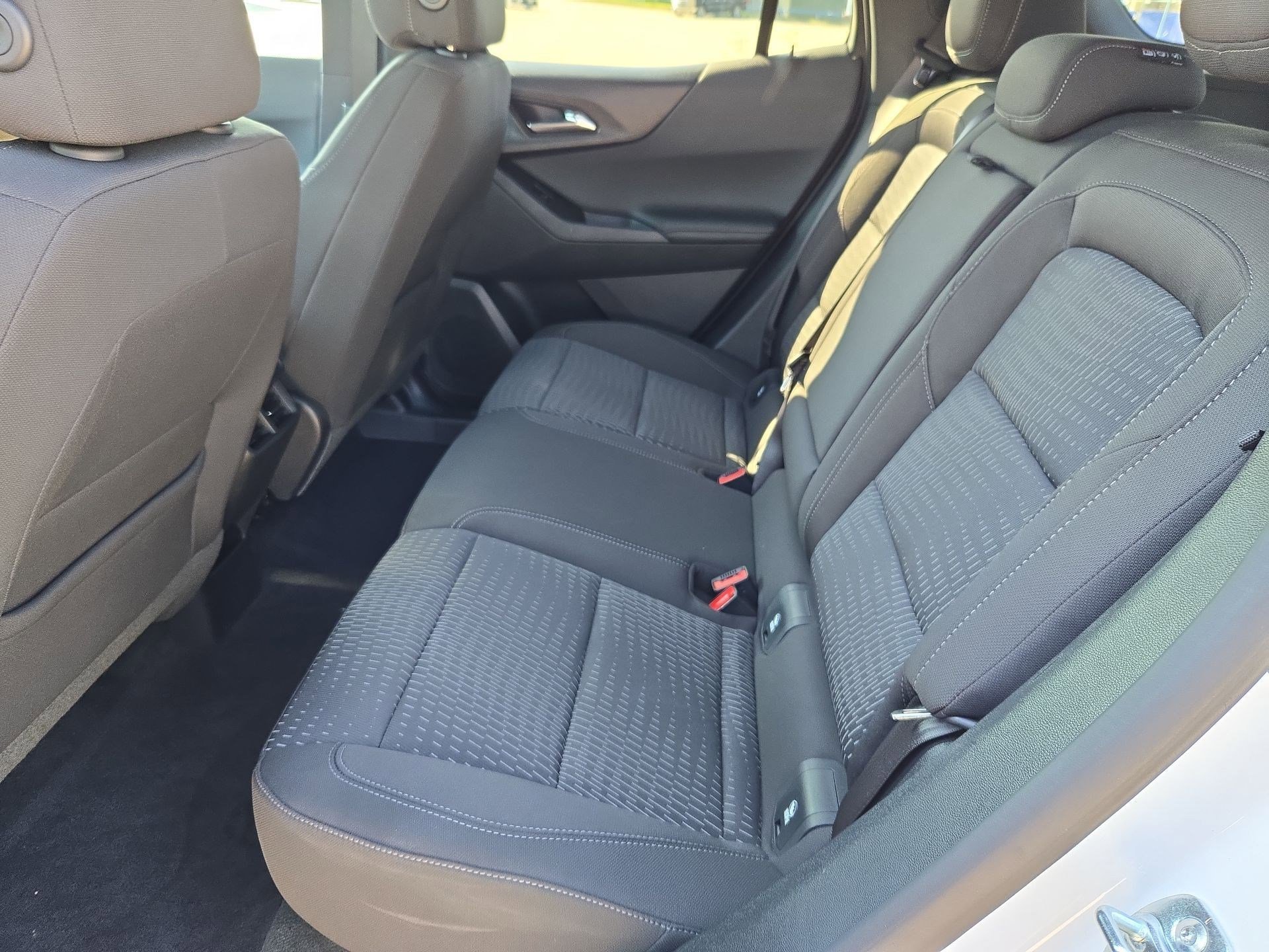 Used 2026 Summit White Chevrolet FWD LT image 27