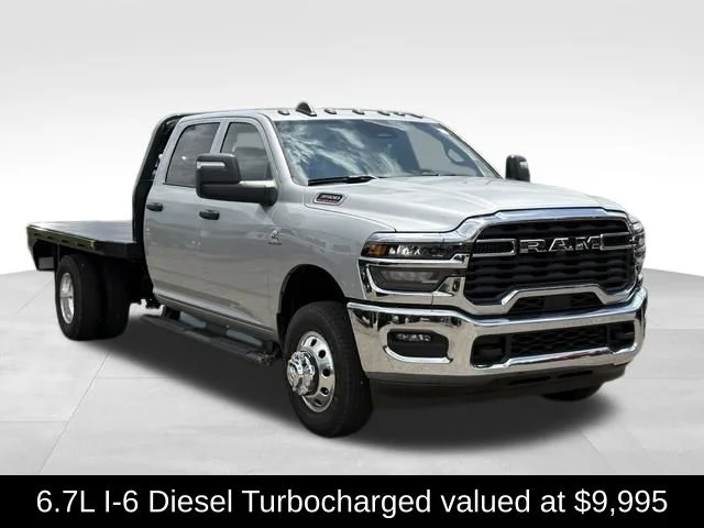 New 2026 Silver-Zynith Exterior Paint RAM Tradesman image 3