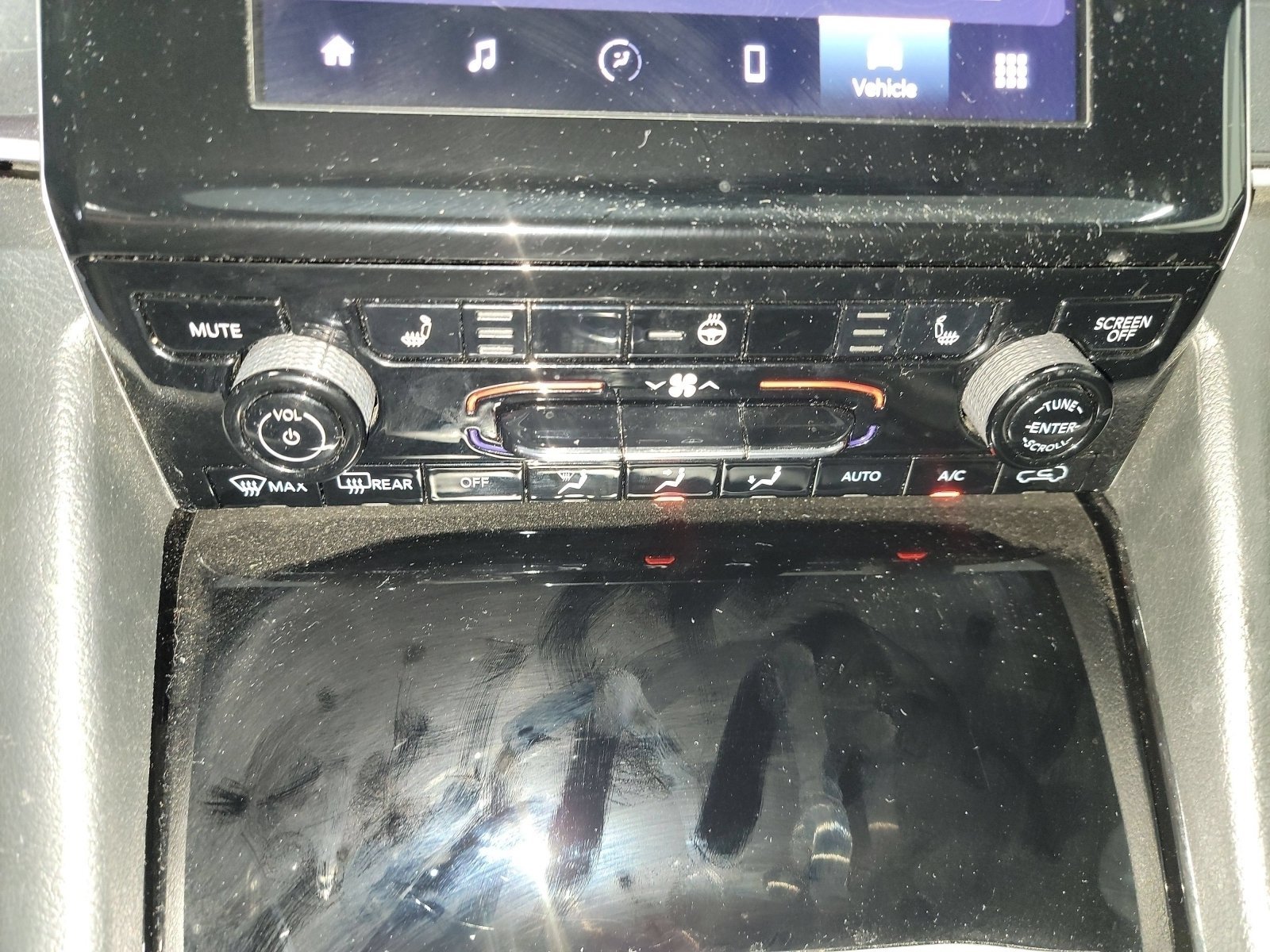 Used 2021 Velvet Red Pearlcoat Jeep Altitude image 20