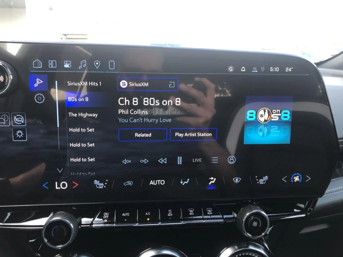 New 2026 Black Chevrolet Awd 4dr Lt image 16