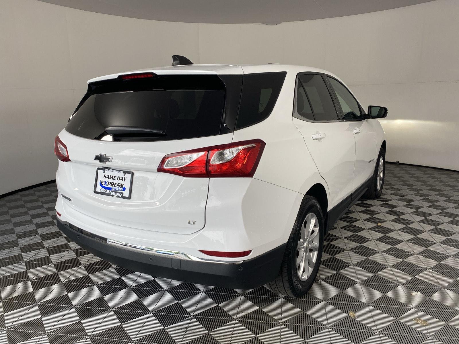 Used 2019 Summit White Chevrolet LT image 5