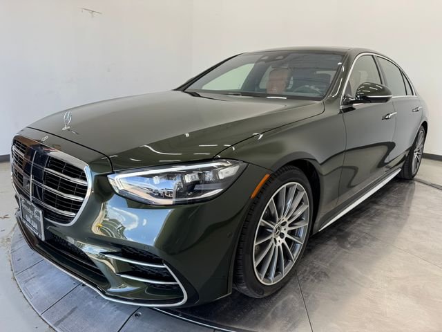 Used 2026 MANUFAKTUR Olive Metallic Mercedes-Benz S 580 image 31