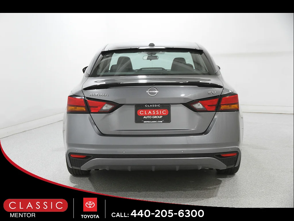 Used 2023 Gun Metallic Nissan 2.5 SV image 18
