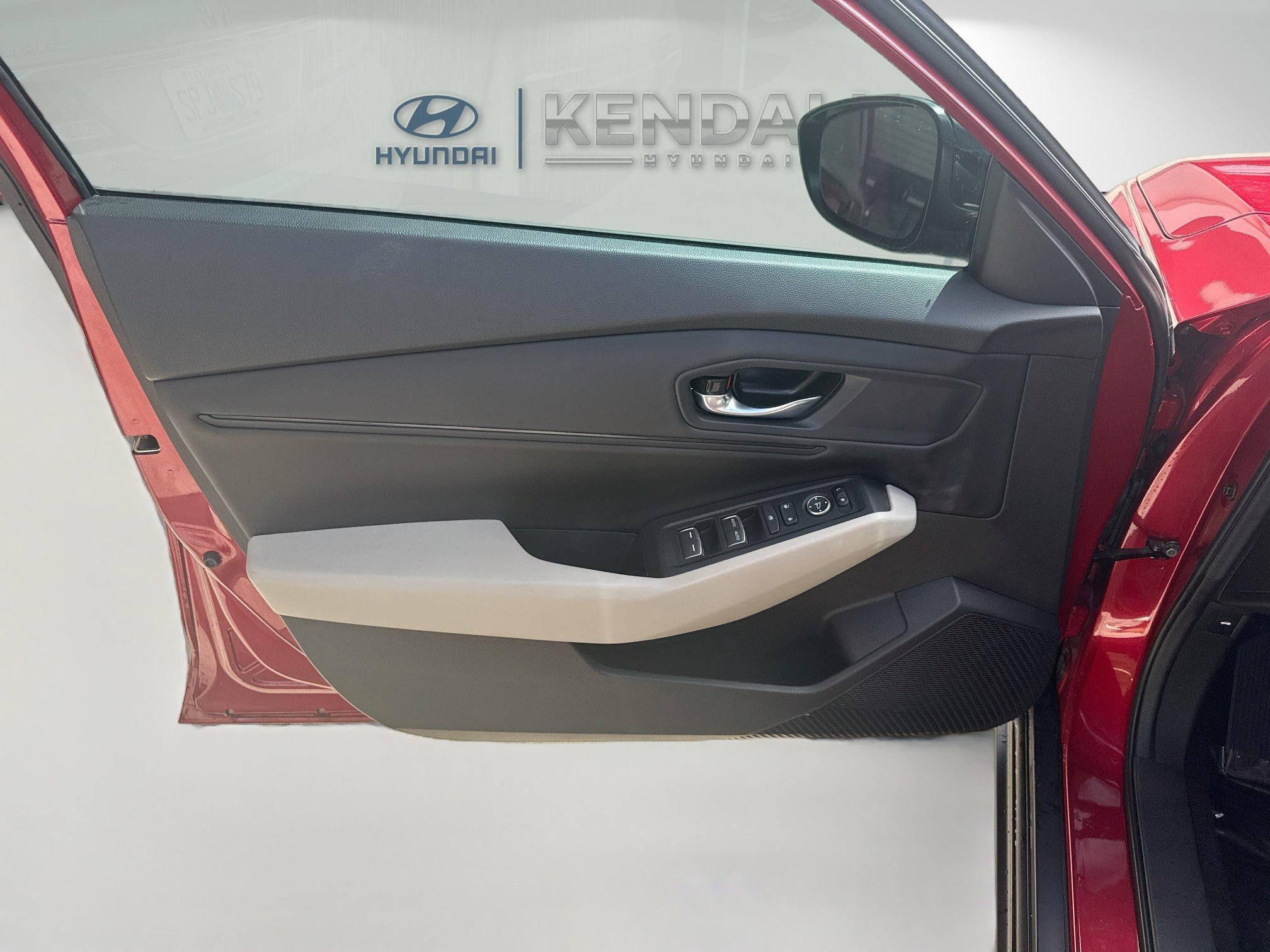 Used 2025 Radiant Red Metallic Honda SE image 17
