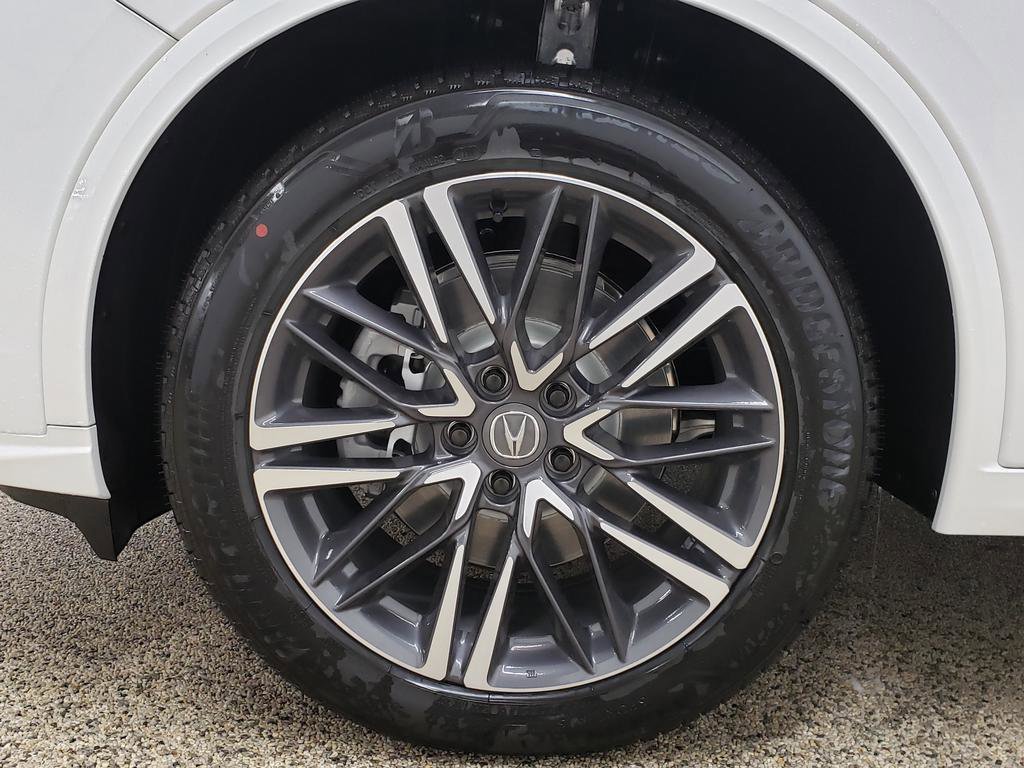 Used 2026 Platinum White Pearl Acura Advance Package image 12