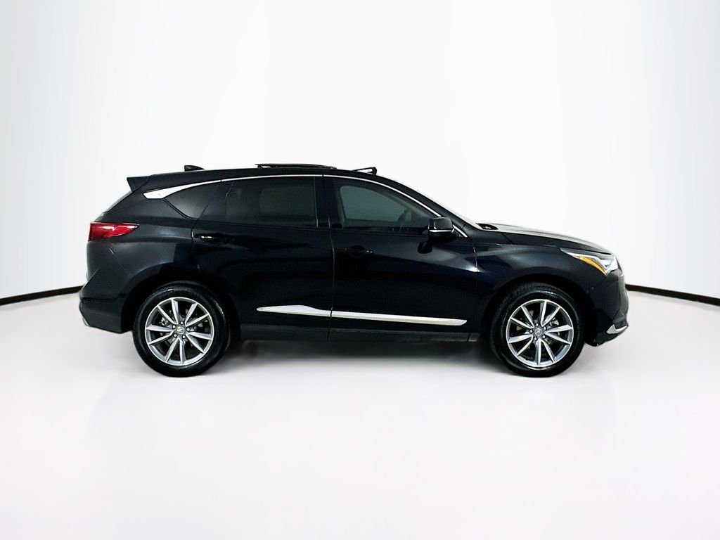 Used 2024 Majestic Black Pearl Acura Technology Package image 8