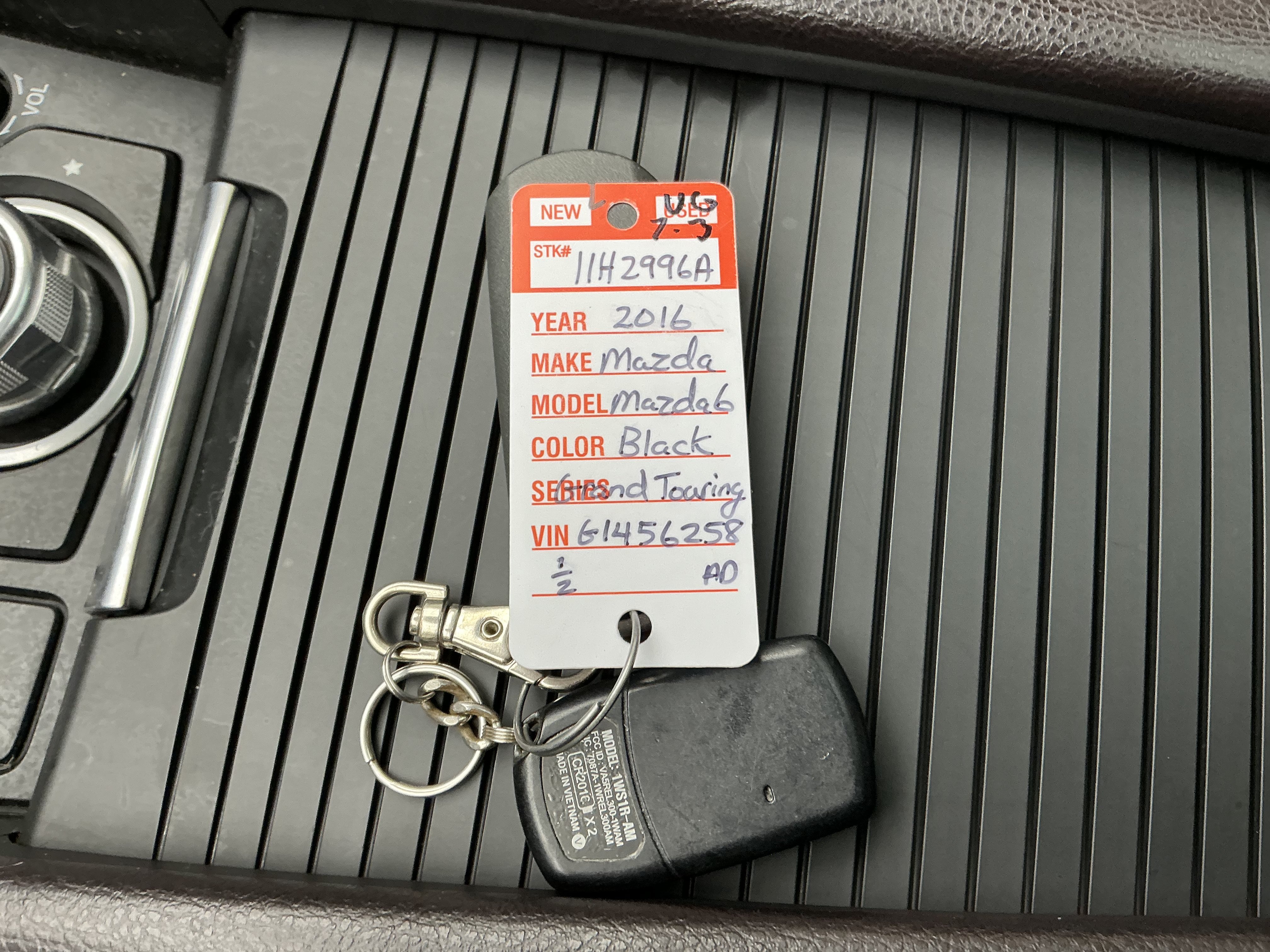 Used 2016 Jet Black Mica Mazda i Grand Touring image 8
