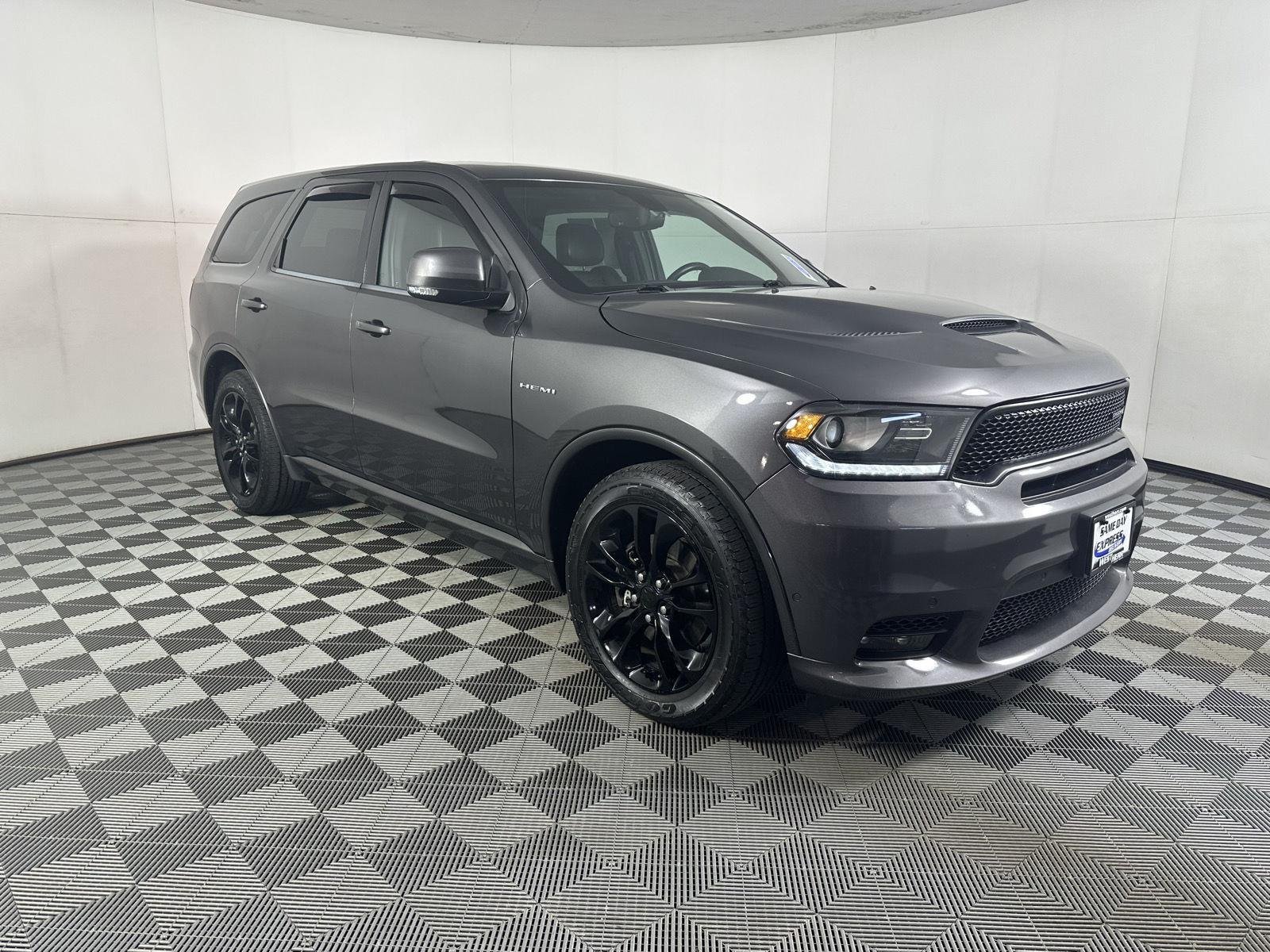Used 2020 Granite Crystal Metallic Dodge R/T image 21