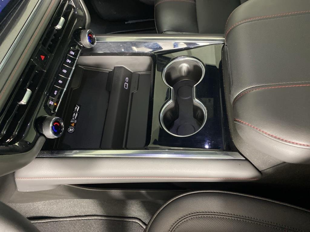 Used 2025 Ash Chevrolet RST image 24