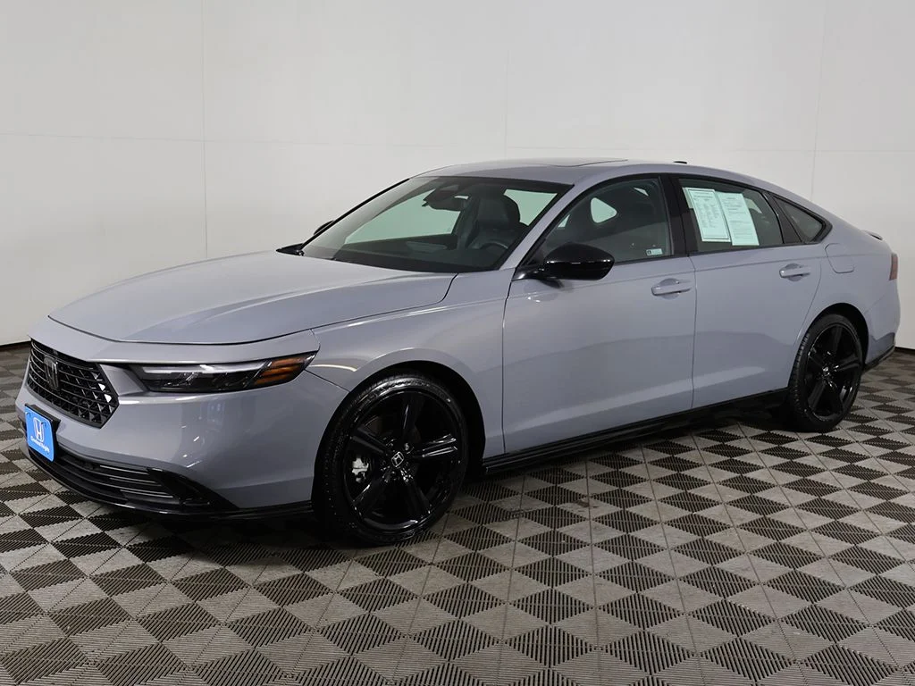 Used 2023 Urban Gray Pearl Honda Sport-L image 8
