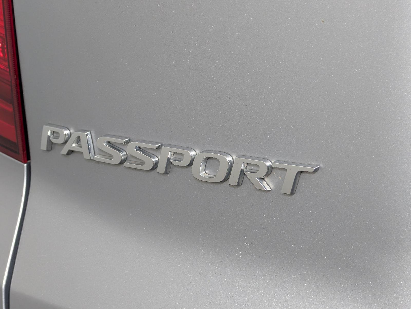 Used 2023 Lunar Silver Metallic Honda EX-L image 7