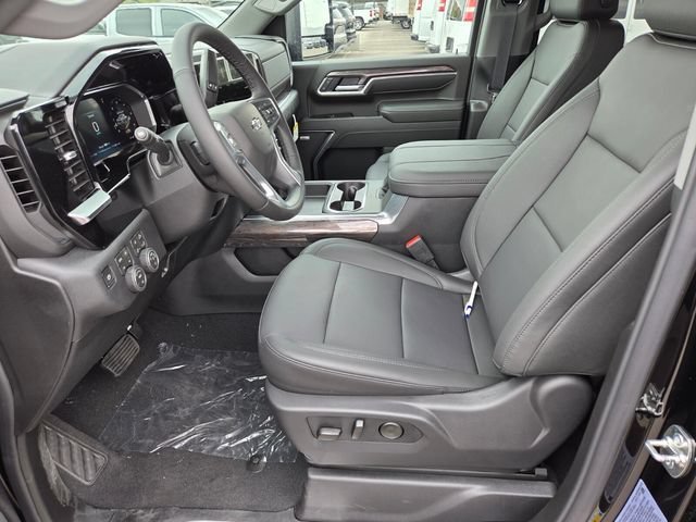 2026 Chevrolet Silverado 2500 HD LTZ - Photo 6