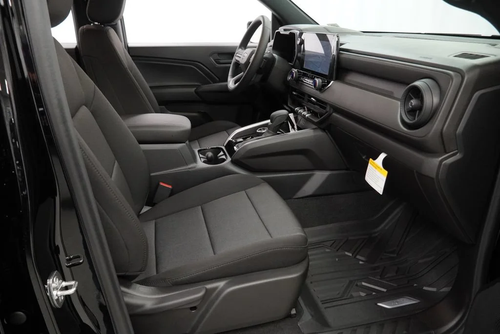 New 2026 Black Chevrolet Trail Boss image 28