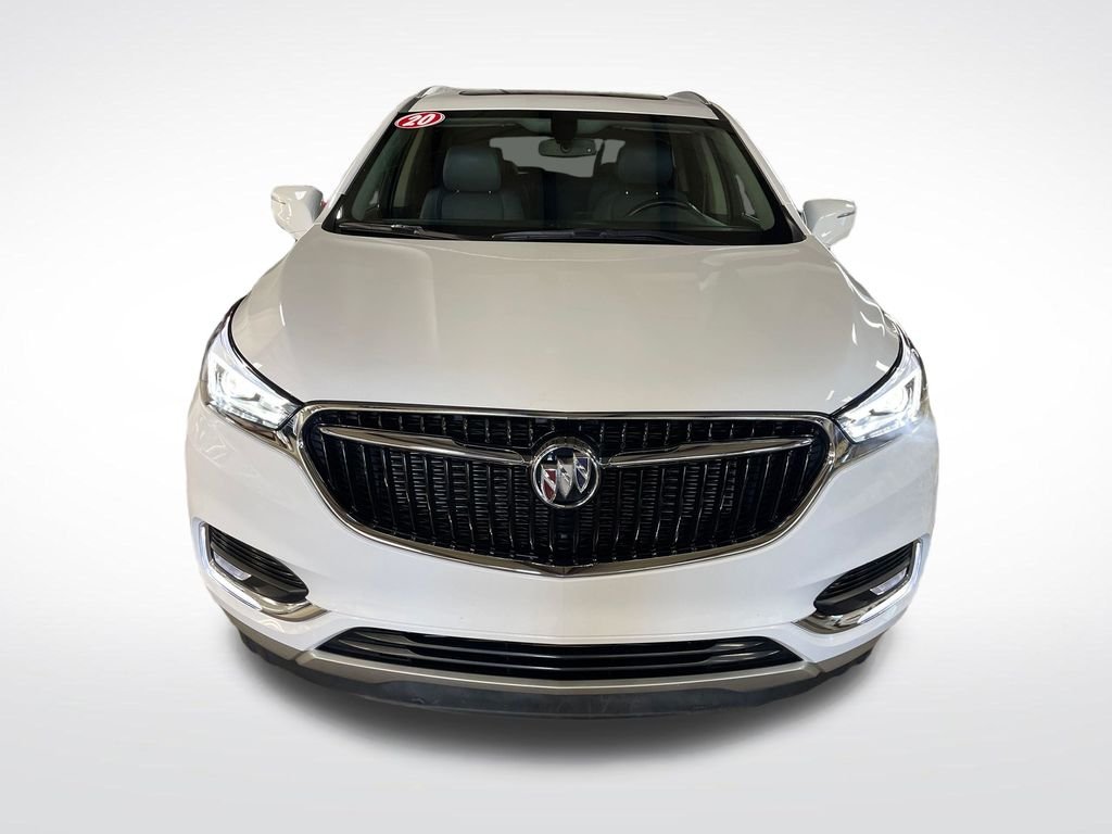 Used 2020 White Buick Essence image 9