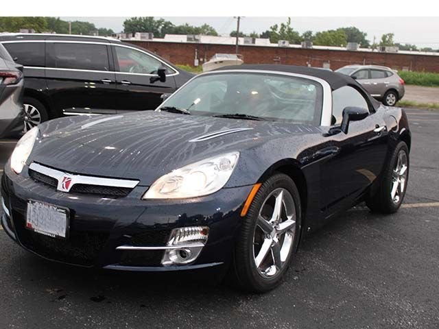 Used 2007 Saturn Sky Roadster with VIN 1G8MB33B47Y100019 for sale in North Olmsted, OH
