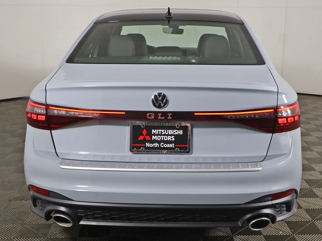 Used 2025 Gray Volkswagen 2.0T Autobahn image 13
