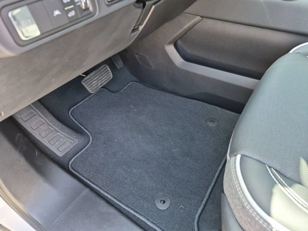 2026 GMC Sierra EV Elevation - Photo 22