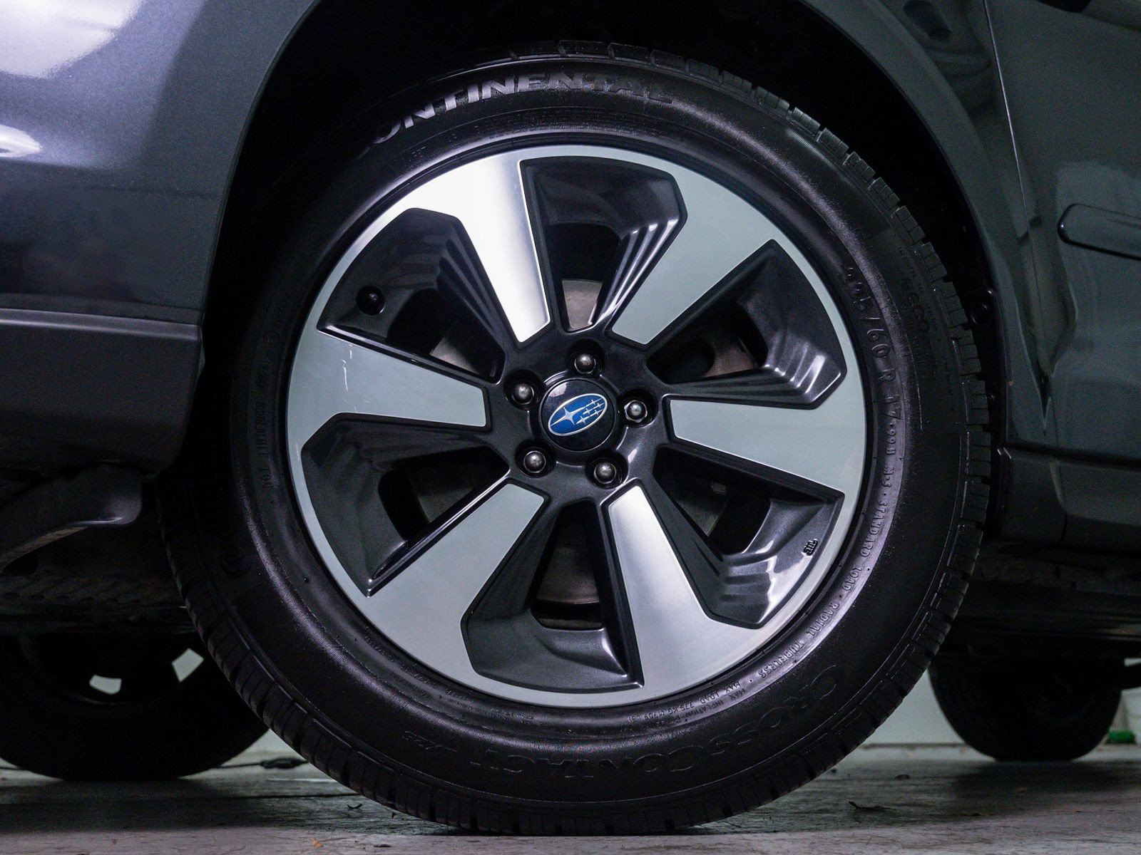 Used 2018 Dark Gray Metallic Subaru Premium image 6