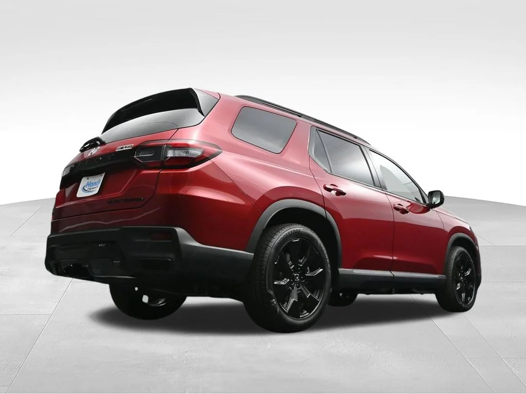 New 2026 Radiant Red Metallic II Honda Black Edition image 29