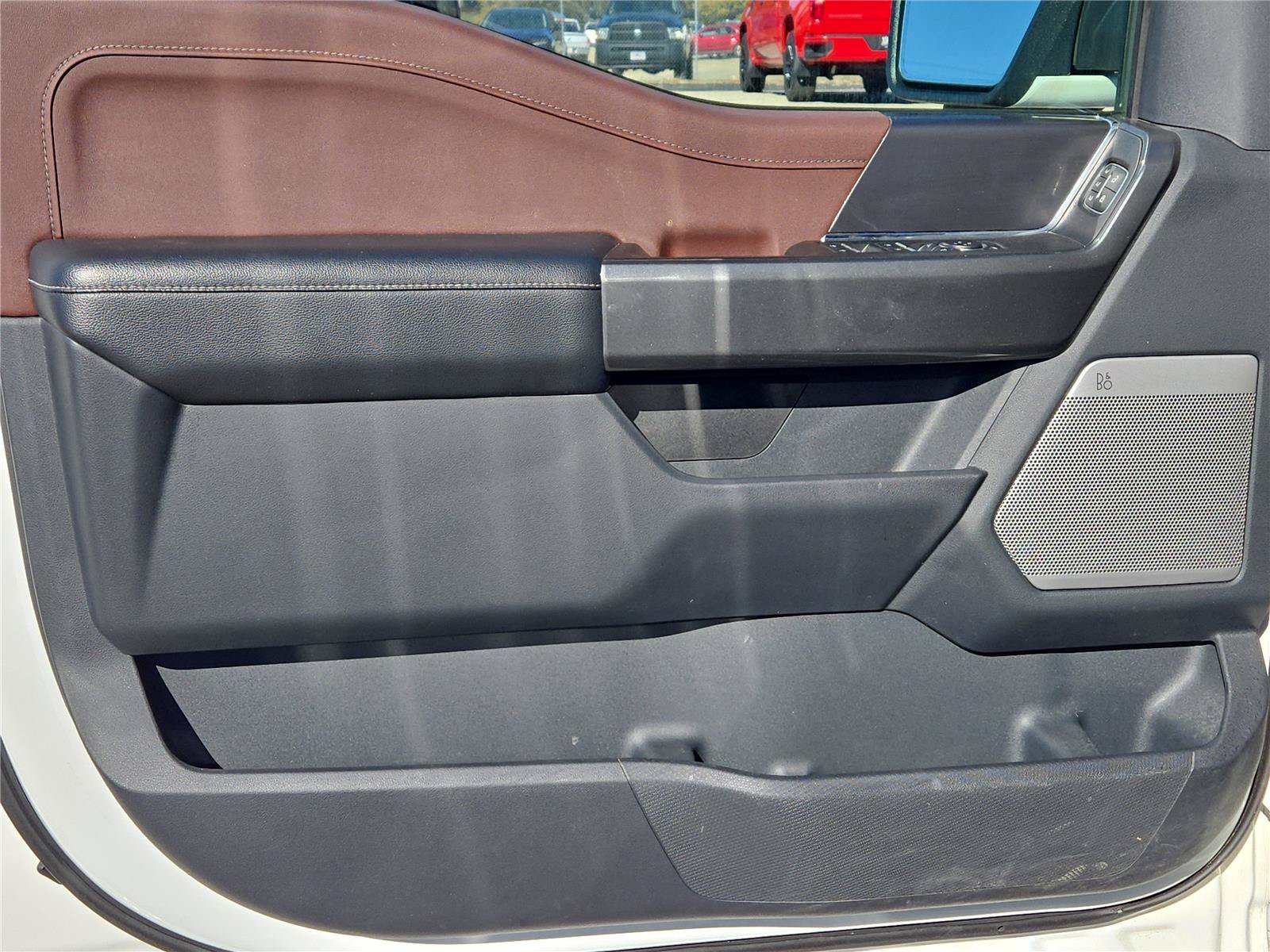 2022 Ford F-150 Lariat - Photo 12