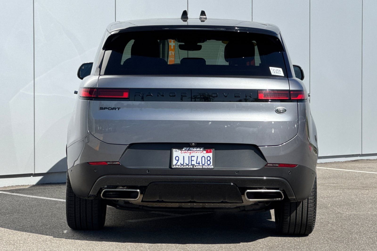 Used 2023 Gray Land Rover SE image 4