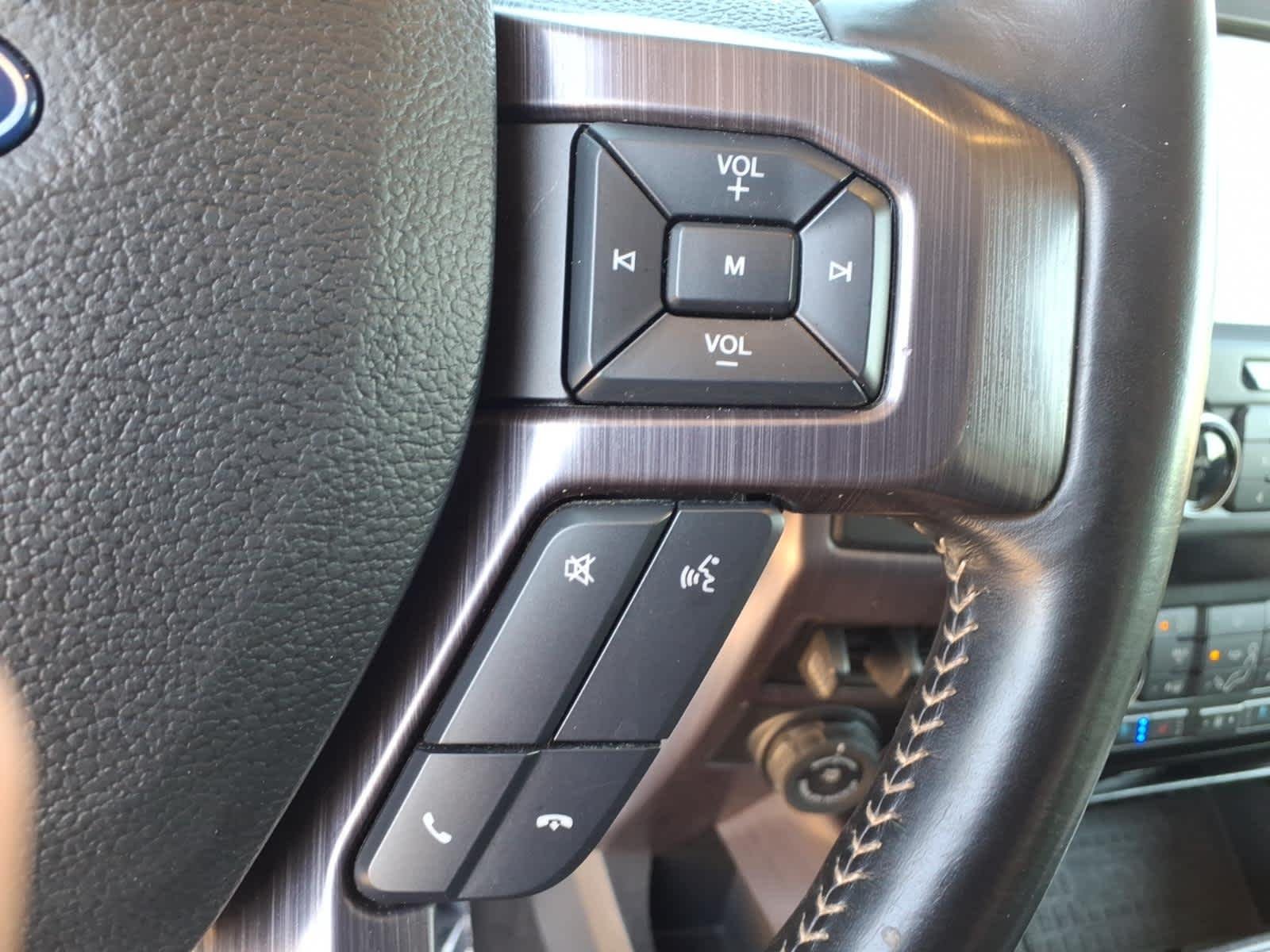 Used 2020 Magnetic Ford Limited image 34