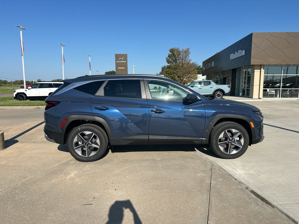 New 2026 Atlantis Blue Hyundai SEL image 12