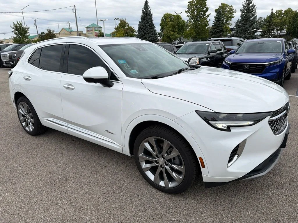 Used 2021 White Buick Avenir image 8